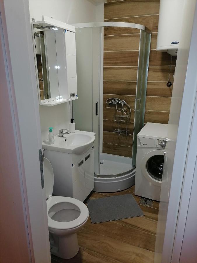 Apartman Stimac Petrovaradin Ngoại thất bức ảnh