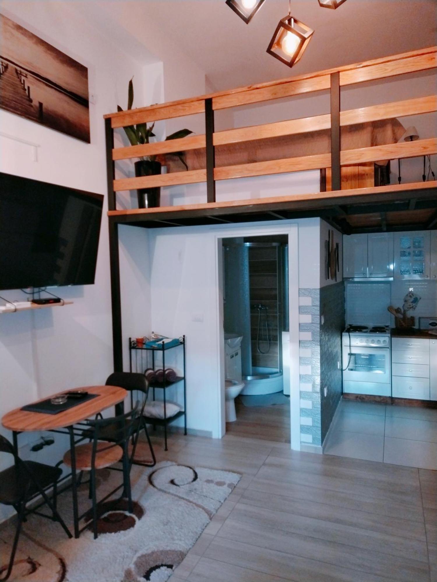 Apartman Stimac Petrovaradin Ngoại thất bức ảnh